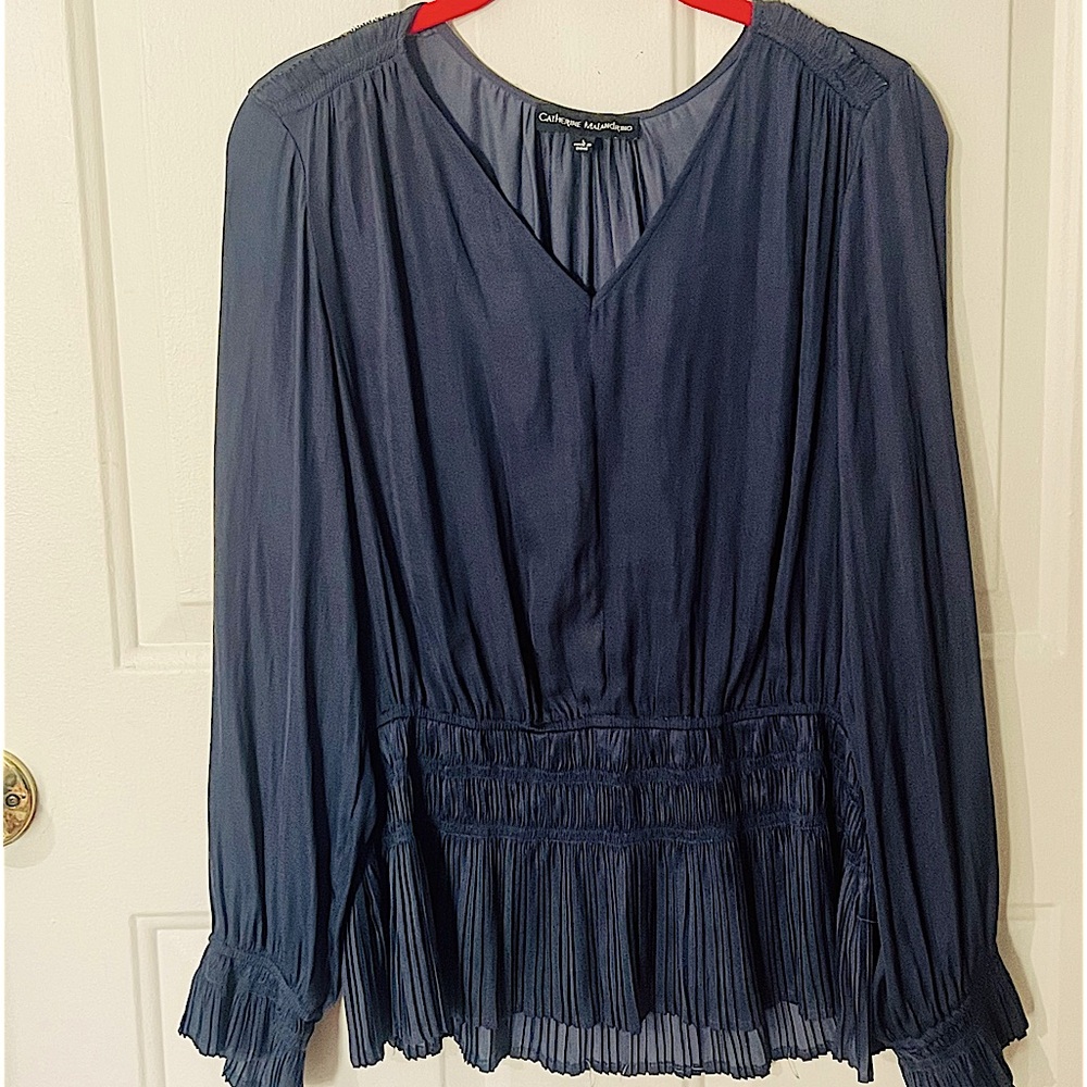 Catherine Malandrino V-neck, long sleeve women’s large dark gray blouse
